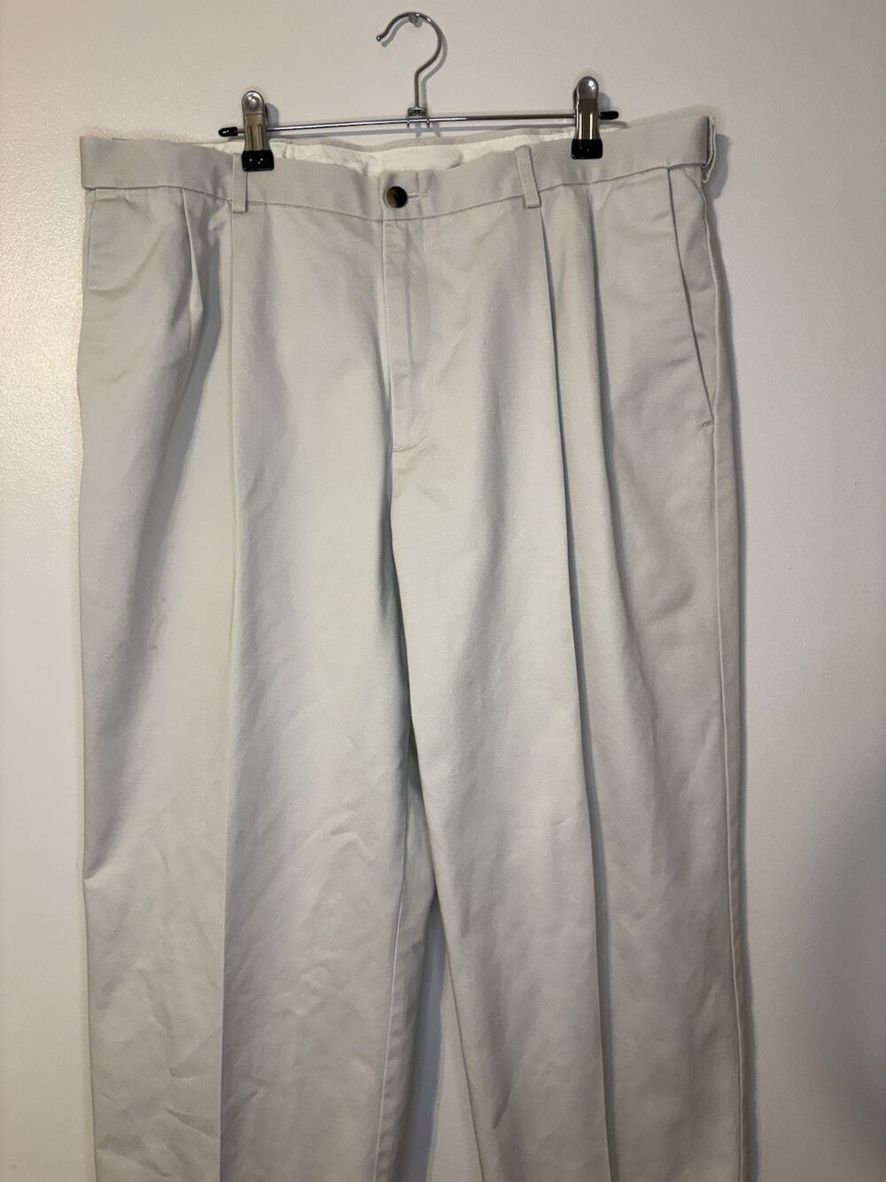 Haggar Men’s Beige Pleated Front Dress Pants 38 Regular Classic Fit Twill